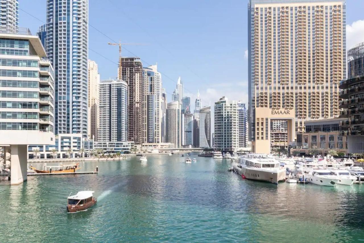 Silverene Towers - Home Of Choice Dubai Exterior photo