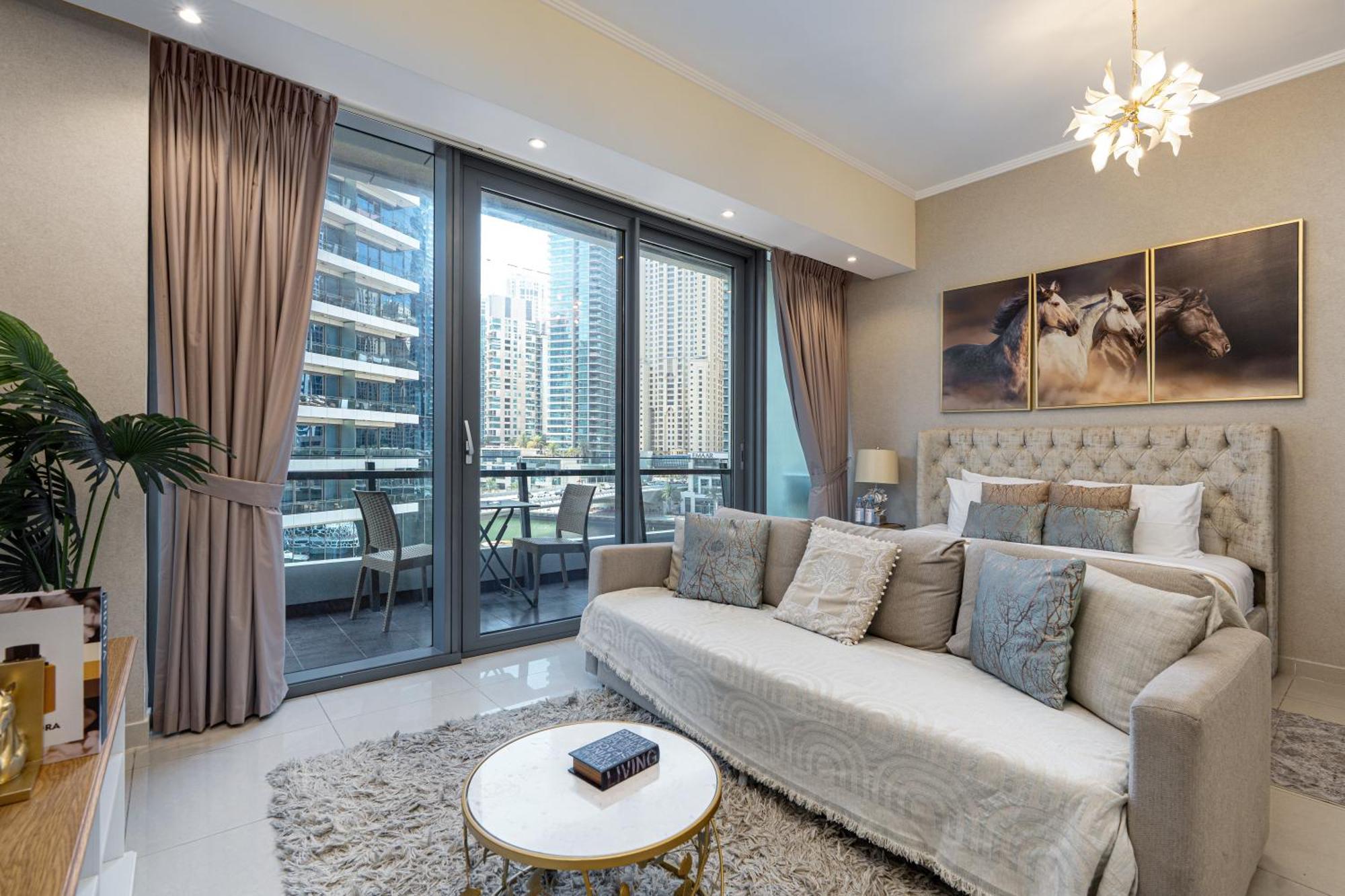 Silverene Towers - Home Of Choice Dubai Exterior photo